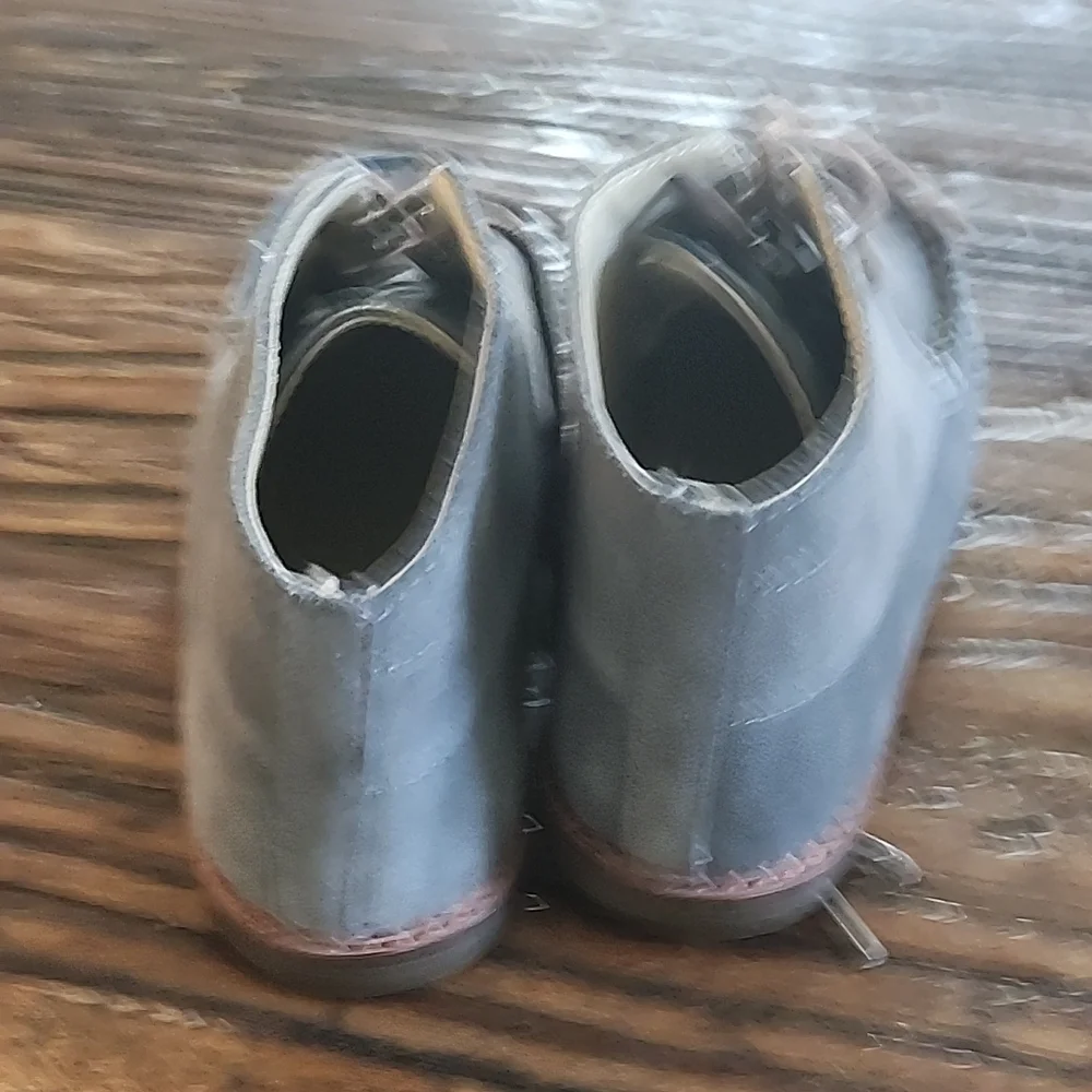 Janie and Jack Gray Suede Chukka Boots - Picture 3 of 5